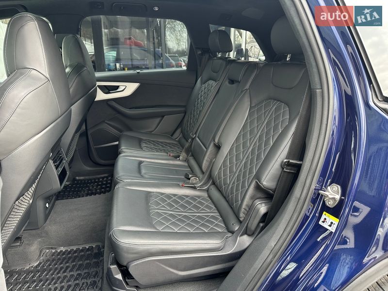 Позашляховик / Кросовер Audi Q7 2023 в Києві фото 53 Позашляховик / Кросовер Audi Q7 2023 в Києві