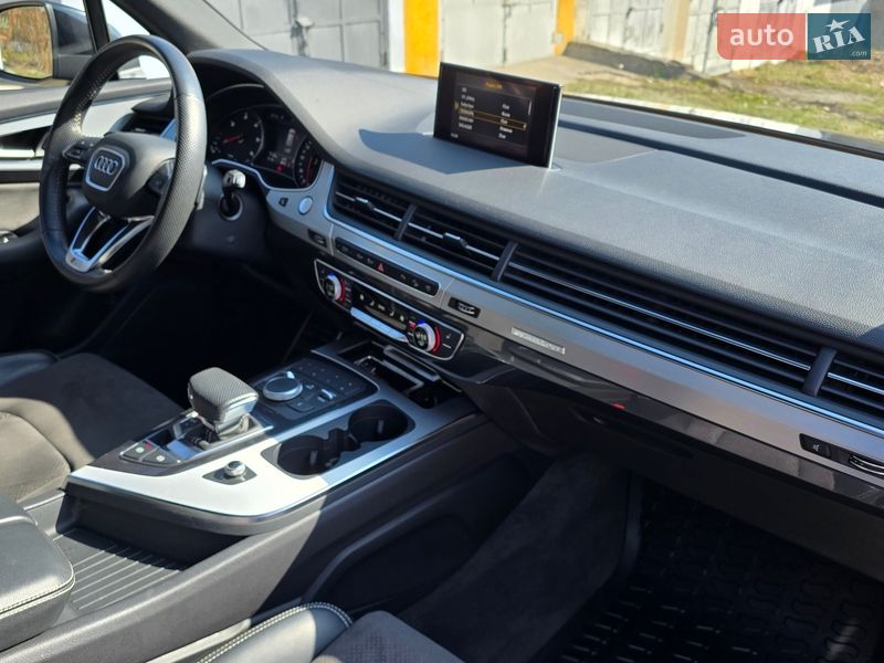 Позашляховик / Кросовер Audi Q7 2017 в Тернополі фото 7 Позашляховик / Кросовер Audi Q7 2017 в Тернополі