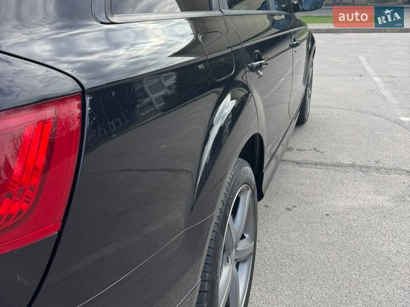 Позашляховик / Кросовер Audi Q7 2013 в Києві