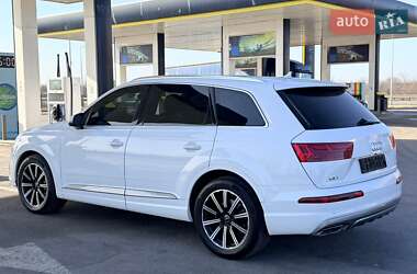 Внедорожник / Кроссовер Audi Q7 2016 в Днепре