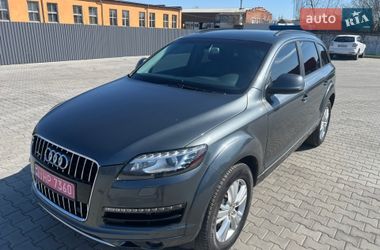 Позашляховик / Кросовер Audi Q7 2015 в Володимирі