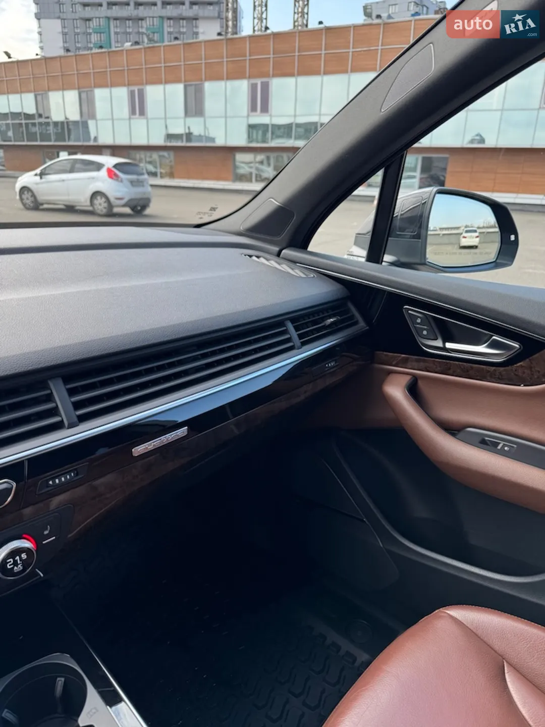 2017 Audi Q7 - мініатюра 12