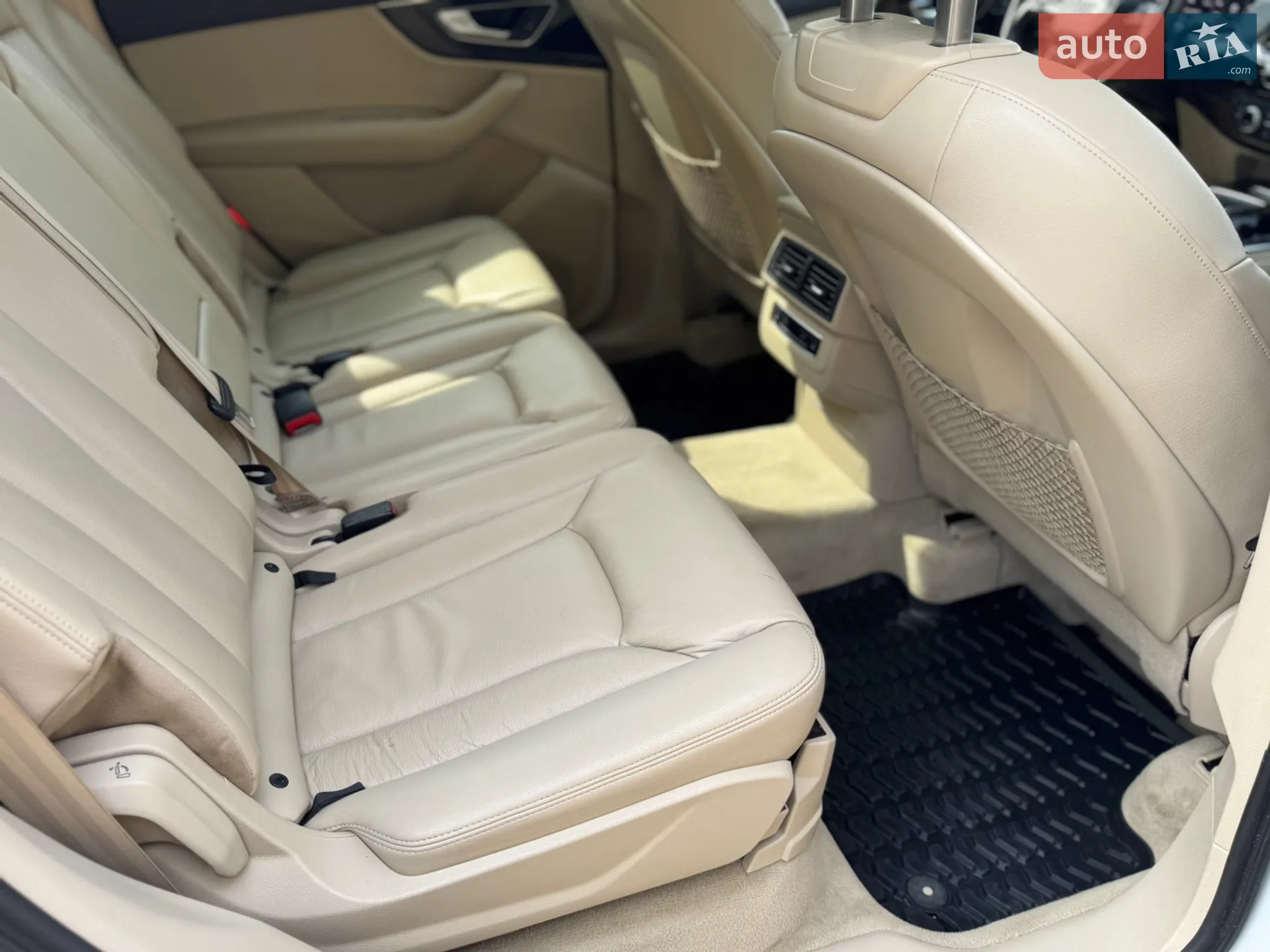 2016 Audi Q7 - мініатюра 20