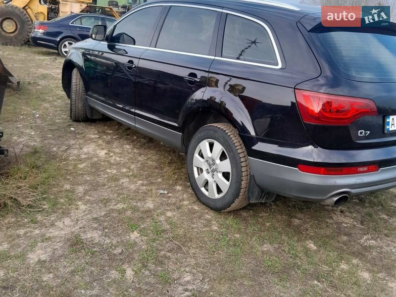 Audi Q7 2010