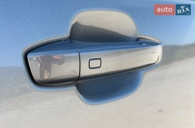Внедорожник / Кроссовер Audi Q7 2017 в Хусте