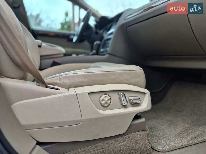 Позашляховик / Кросовер Audi Q7 2010 в Запоріжжі фото 73 Позашляховик / Кросовер Audi Q7 2010 в Запоріжжі