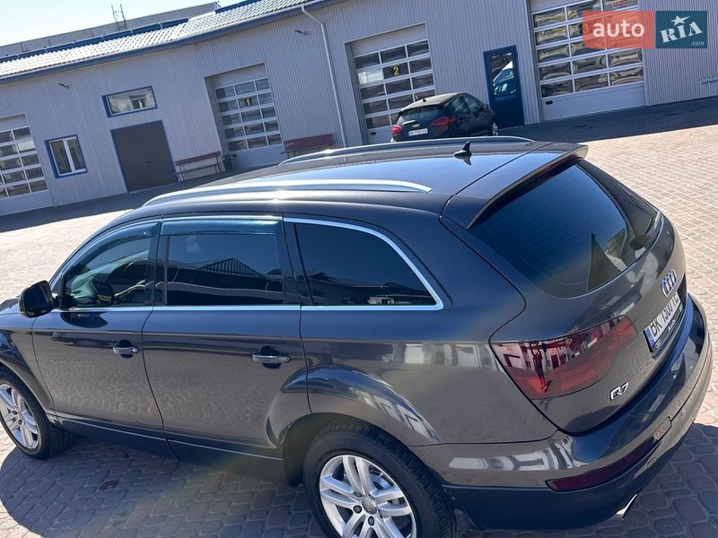 Внедорожник / Кроссовер Audi Q7 2007 в Ровно