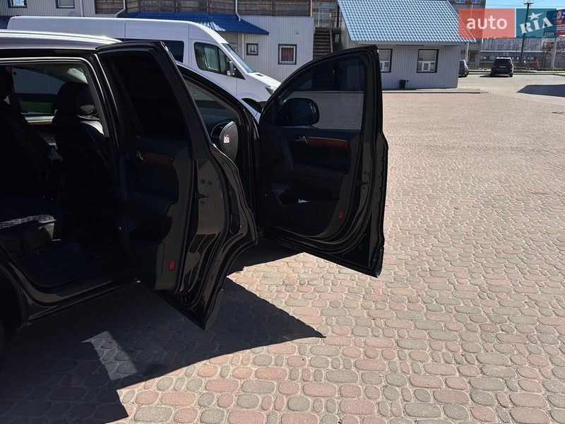 Внедорожник / Кроссовер Audi Q7 2007 в Ровно