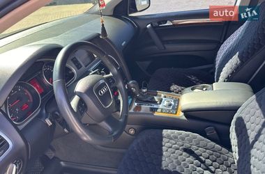 Внедорожник / Кроссовер Audi Q7 2007 в Ровно