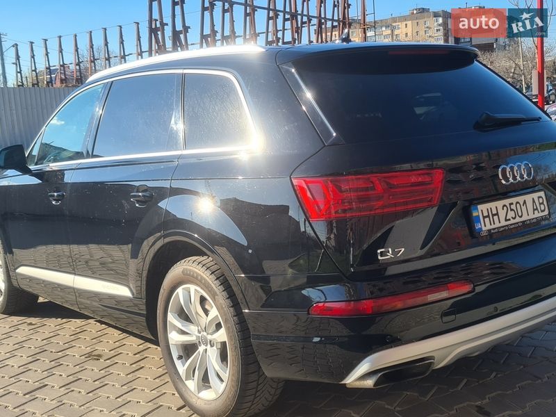 Позашляховик / Кросовер Audi Q7 2016 в Одесі фото 5 Позашляховик / Кросовер Audi Q7 2016 в Одесі
