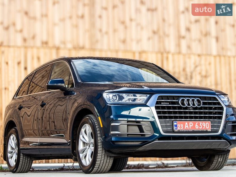 Позашляховик / Кросовер Audi Q7 2017 в Львові