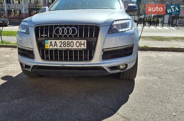 Внедорожник / Кроссовер Audi Q7 2013 в Киеве