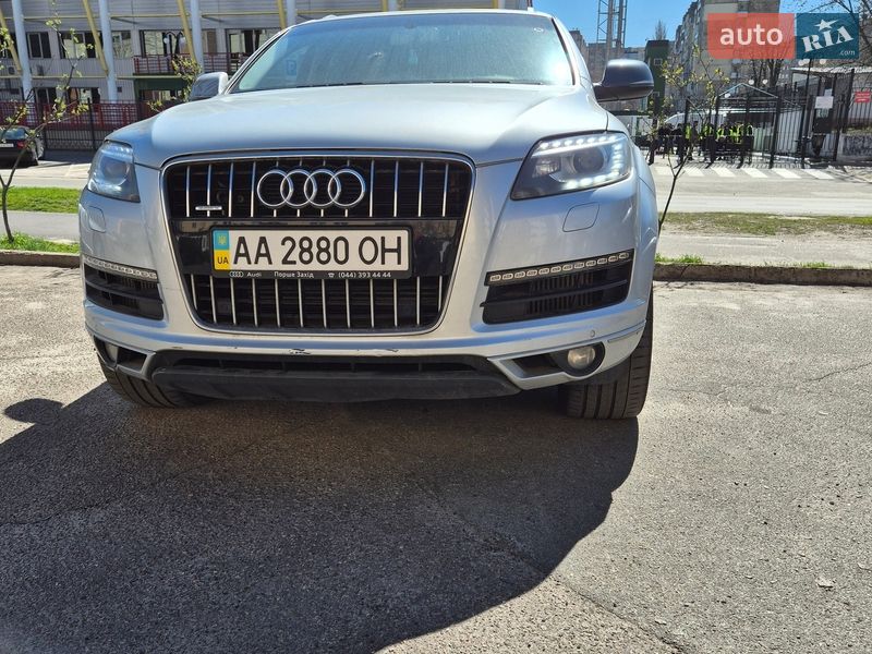 Audi Q7 2013