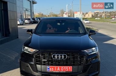 Позашляховик / Кросовер Audi Q7 2021 в Запоріжжі