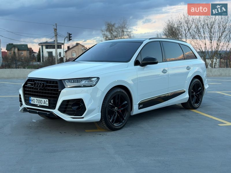 Позашляховик / Кросовер Audi Q7 2016 в Тернополі