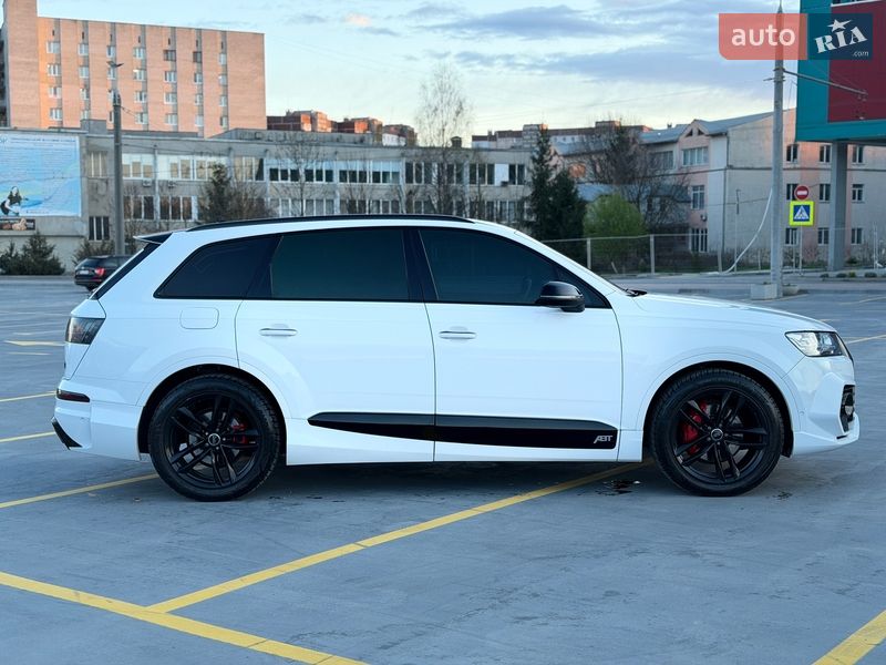 Позашляховик / Кросовер Audi Q7 2016 в Тернополі
