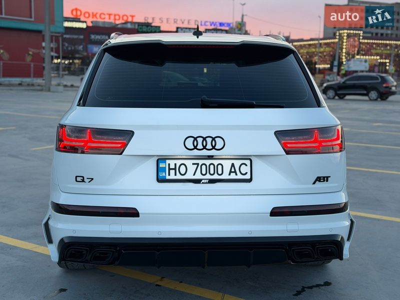 Позашляховик / Кросовер Audi Q7 2016 в Тернополі