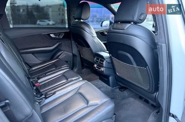 Позашляховик / Кросовер Audi Q7 2016 в Тернополі