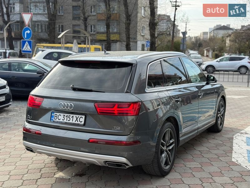 Внедорожник / Кроссовер Audi Q7 2017 в Львове