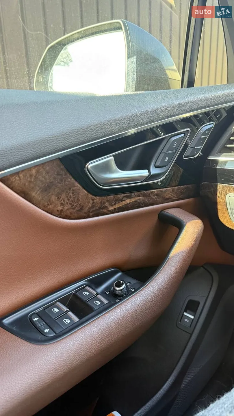 2016 Audi Q7 - мініатюра 4