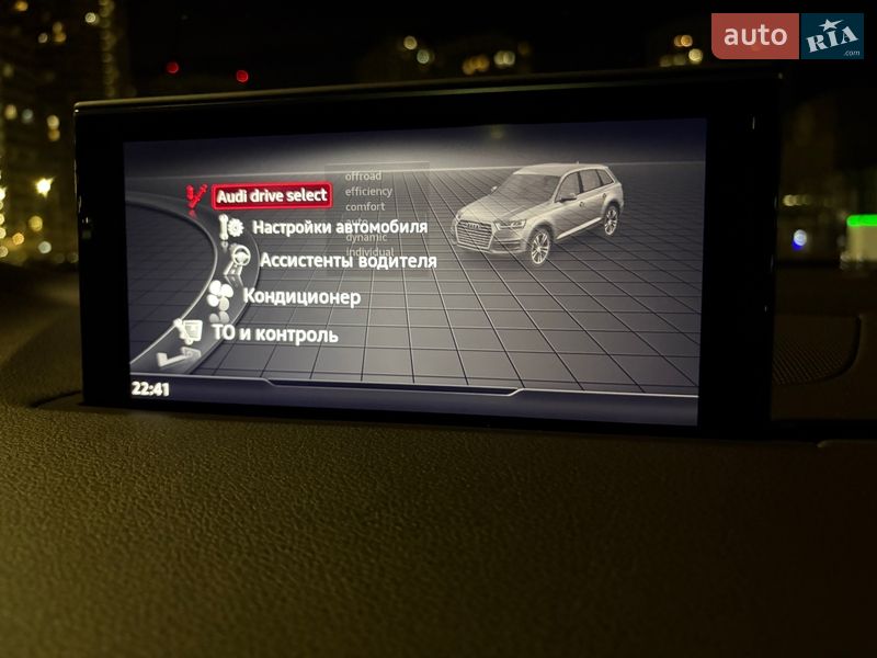 Внедорожник / Кроссовер Audi Q7 2016 в Киеве