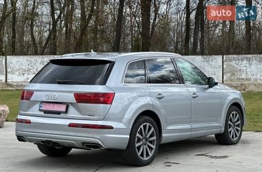 Позашляховик / Кросовер Audi Q7 2018 в Луцьку