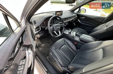 Позашляховик / Кросовер Audi Q7 2018 в Луцьку