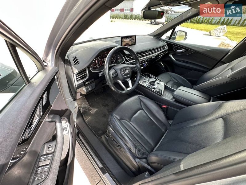 Позашляховик / Кросовер Audi Q7 2018 в Луцьку