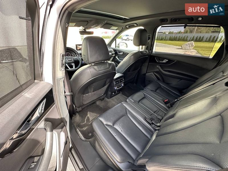 Позашляховик / Кросовер Audi Q7 2018 в Луцьку
