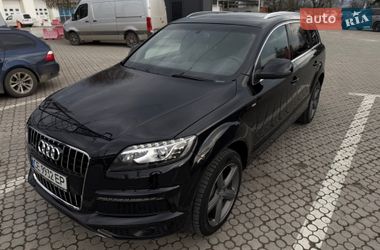 Внедорожник / Кроссовер Audi Q7 2015 в Черновцах