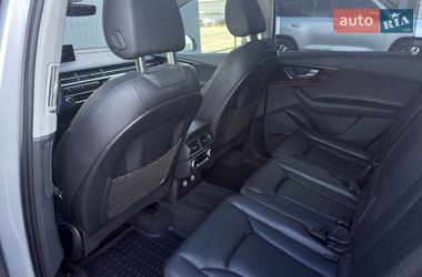 Внедорожник / Кроссовер Audi Q7 2017 в Мукачево