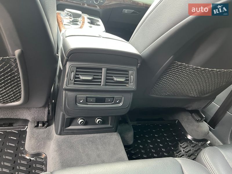 Позашляховик / Кросовер Audi Q7 2017 в Львові