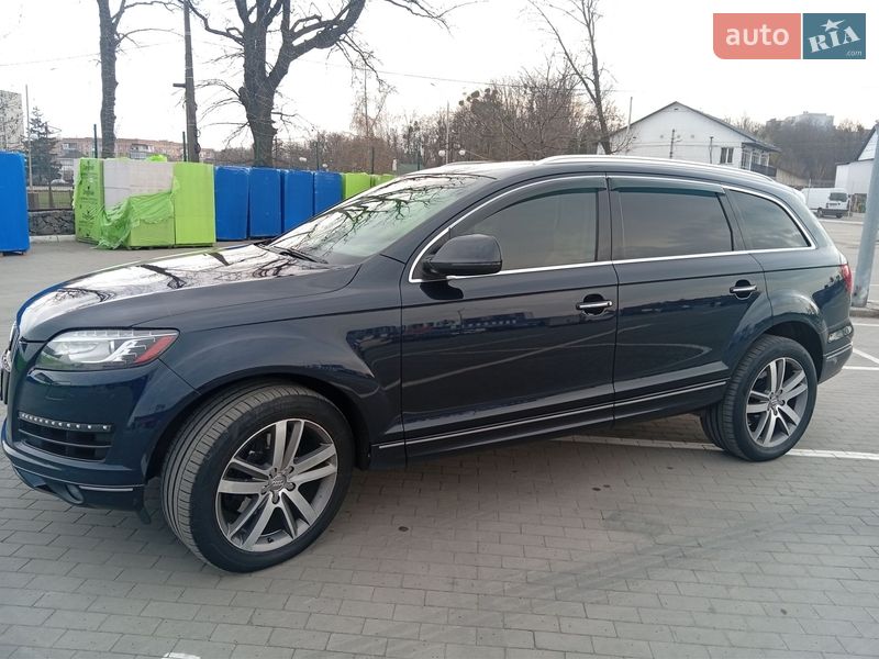 Позашляховик / Кросовер Audi Q7 2012 в Умані