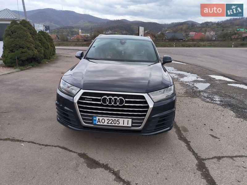 Audi Q7 2015