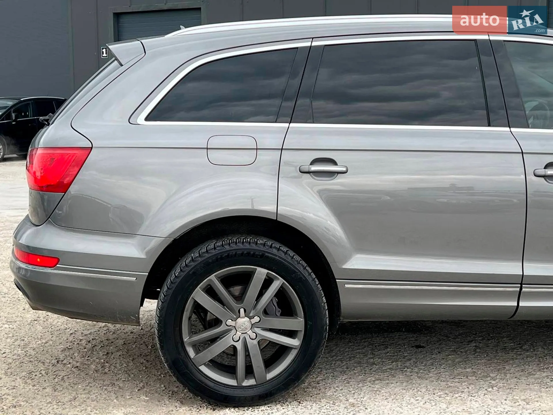 2010 Audi Q7 - мініатюра 10