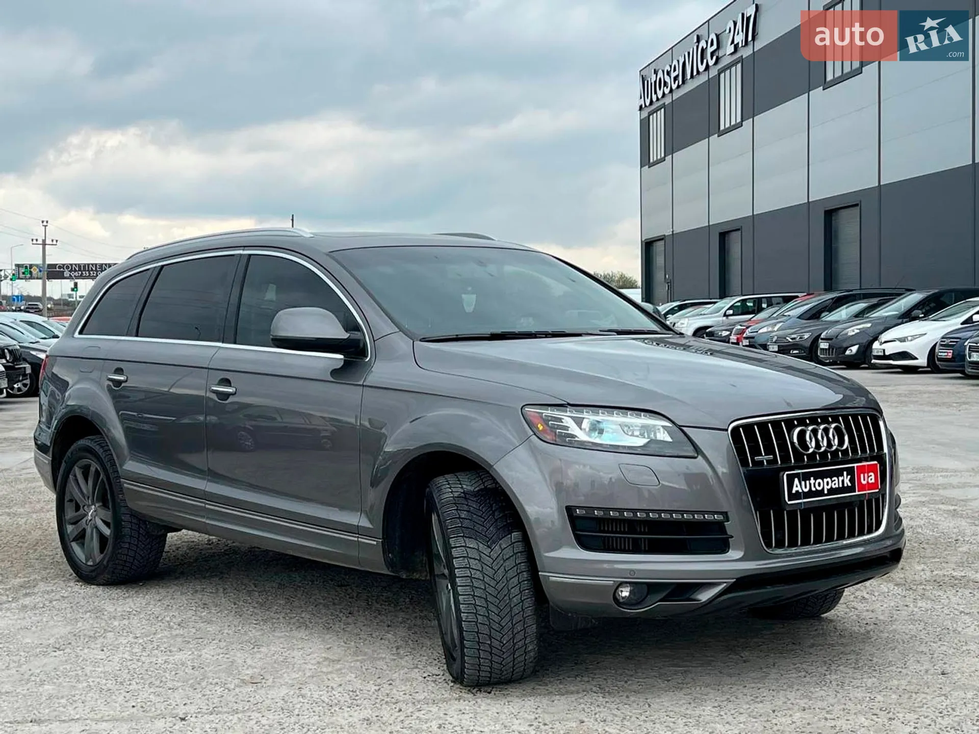 2010 Audi Q7 - мініатюра 3