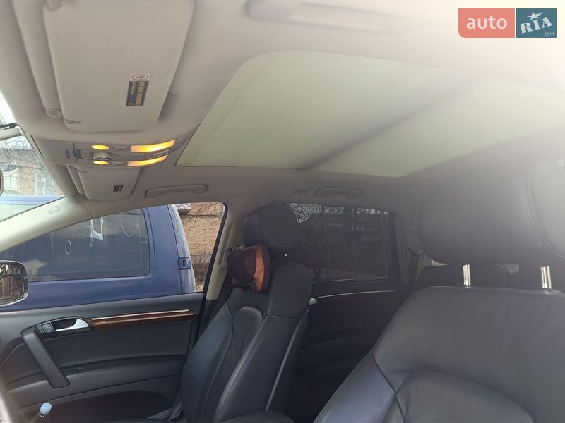 Позашляховик / Кросовер Audi Q7 2013 в Василькові