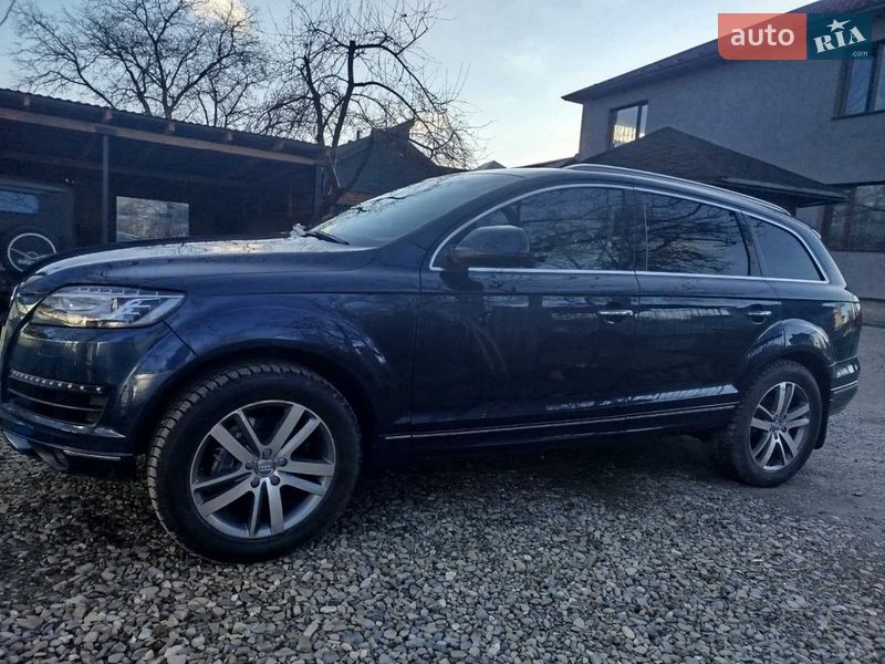 Внедорожник / Кроссовер Audi Q7 2013 в Косове