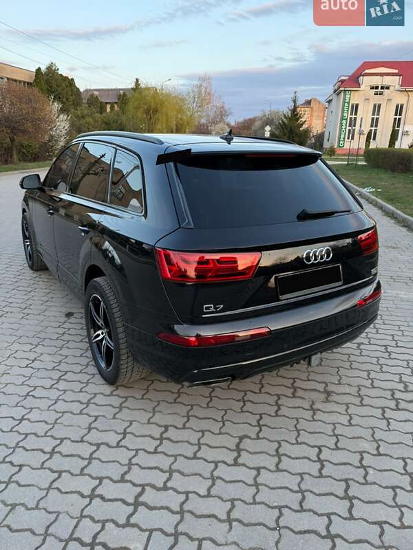 Позашляховик / Кросовер Audi Q7 2018 в Івано-Франківську фото 24 Позашляховик / Кросовер Audi Q7 2018 в Івано-Франківську