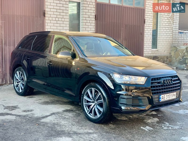 Позашляховик / Кросовер Audi Q7 2018 в Кам'янському фото Позашляховик / Кросовер Audi Q7 2018 в Кам'янському