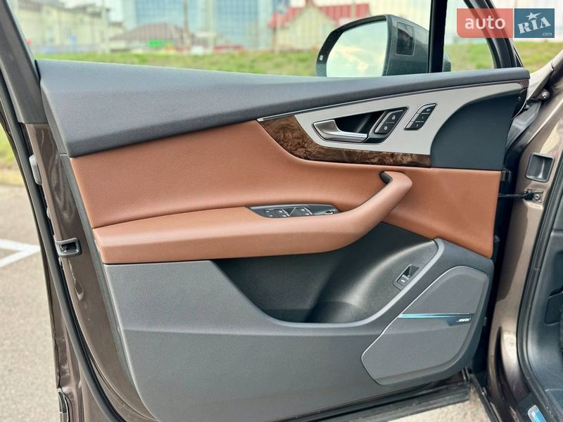 Внедорожник / Кроссовер Audi Q7 2018 в Киеве фото 16 Внедорожник / Кроссовер Audi Q7 2018 в Киеве