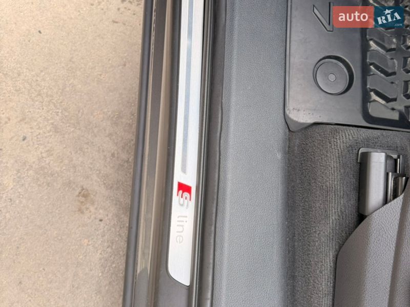 Позашляховик / Кросовер Audi Q7 2017 в Львові фото 9 Позашляховик / Кросовер Audi Q7 2017 в Львові