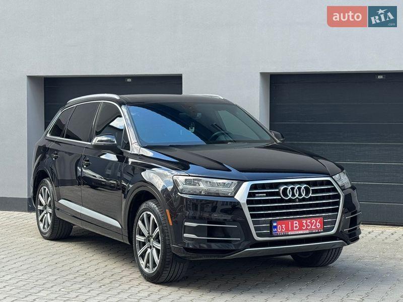 Внедорожник / Кроссовер Audi Q7 2017 в Тернополе