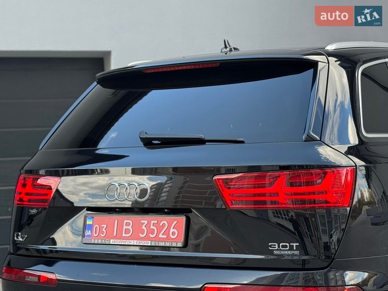 Внедорожник / Кроссовер Audi Q7 2017 в Тернополе