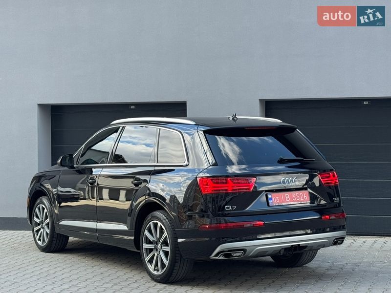 Внедорожник / Кроссовер Audi Q7 2017 в Тернополе