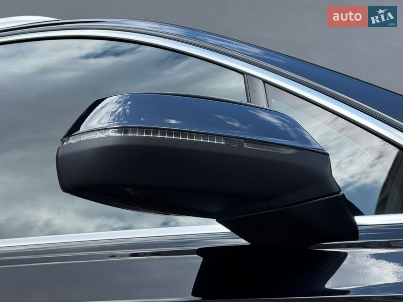 Внедорожник / Кроссовер Audi Q7 2017 в Тернополе