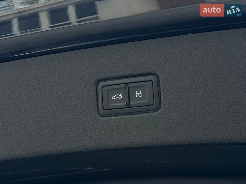 Внедорожник / Кроссовер Audi Q7 2017 в Тернополе