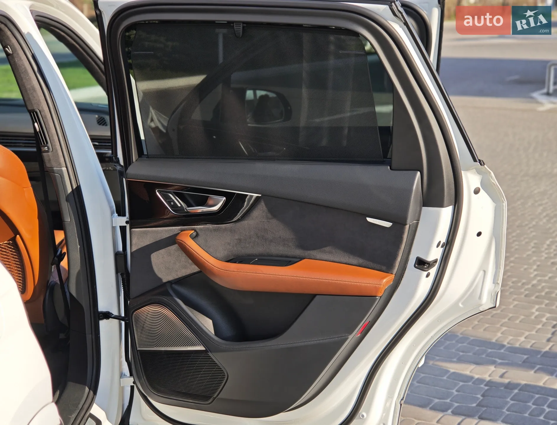 2016 Audi Q7 - мініатюра 18