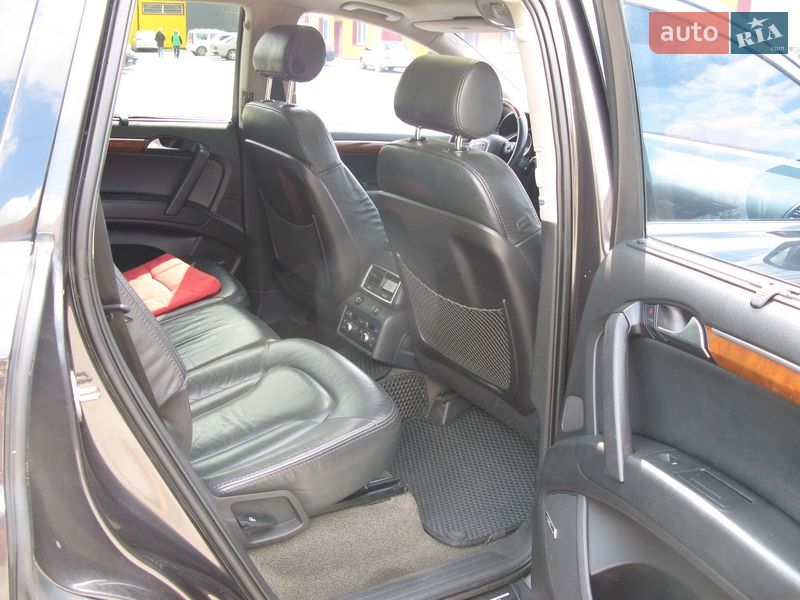 Позашляховик / Кросовер Audi Q7 2007 в Кам'янець-Подільському