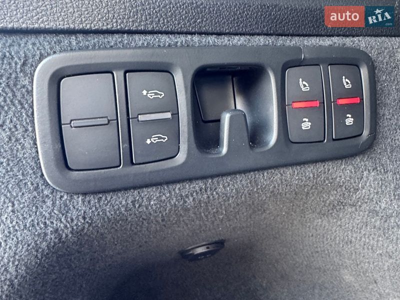 Позашляховик / Кросовер Audi Q7 2018 в Києві
